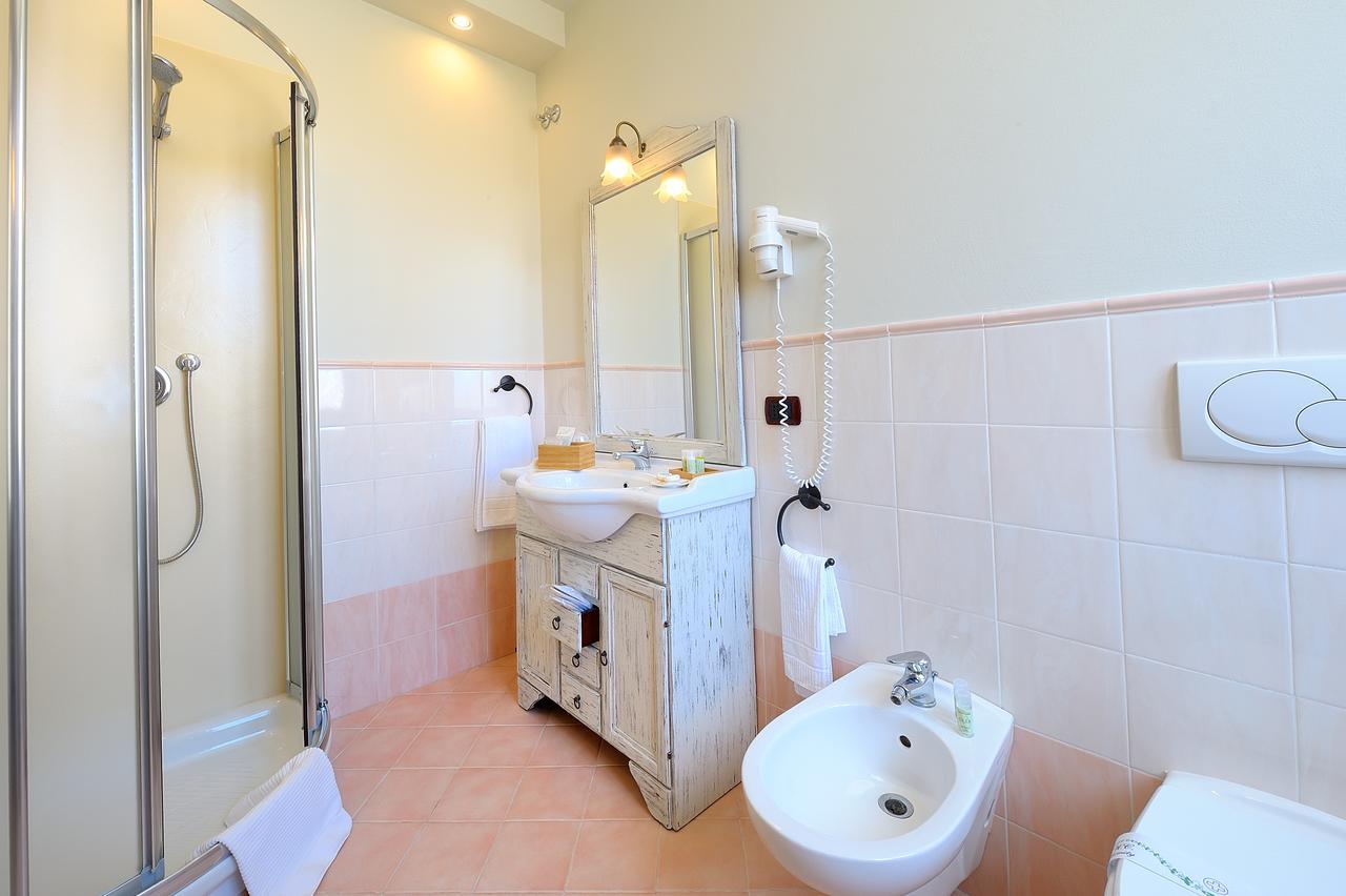 Albergo Giuan Arma Di Taggia Exterior foto